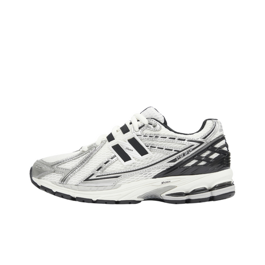 NEW BALANCE 1906R "Black White"