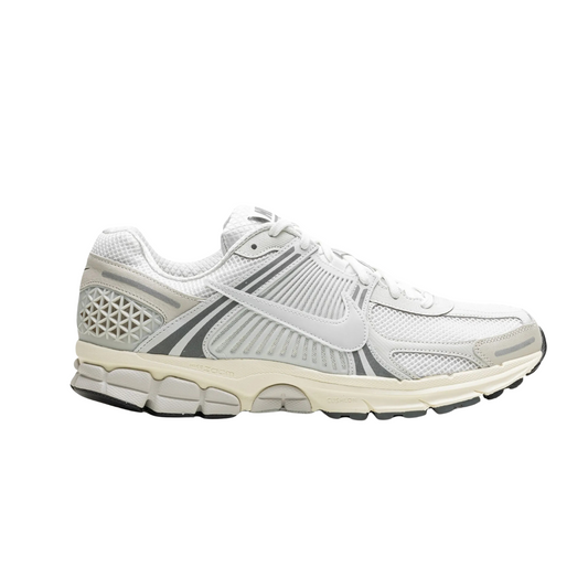 Nike Vomero 5 “Platinum Tint"