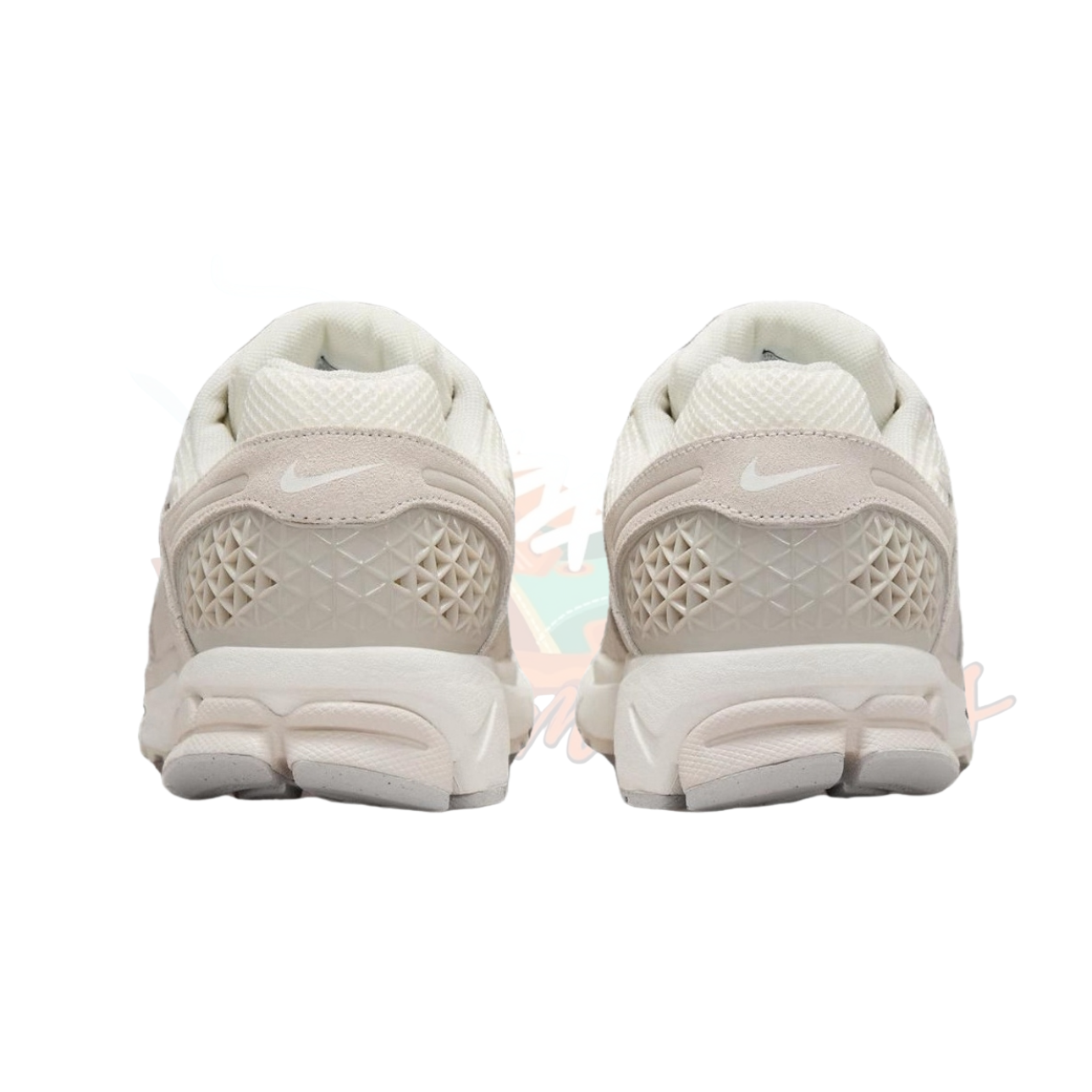 Nike Vomero 5 “HF1553-100”