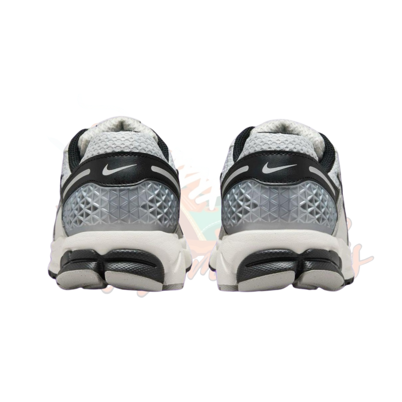 Nike Vomero 5 “HQ1182-001”